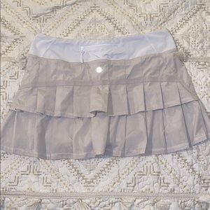 LULULEMON PACE SETTER SKIRT Size 6